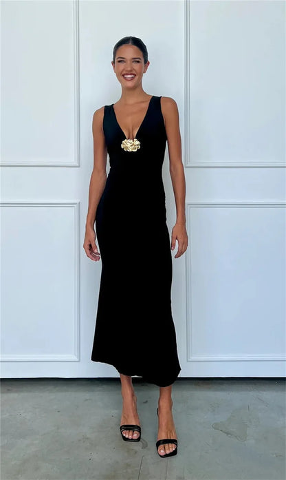 Mozision Elegant Deep V Neck Front Gold Clasp Sexy Maxi Dress For Women Black Gown Sleeveless Slim Fit Long Tank Dress Elegant