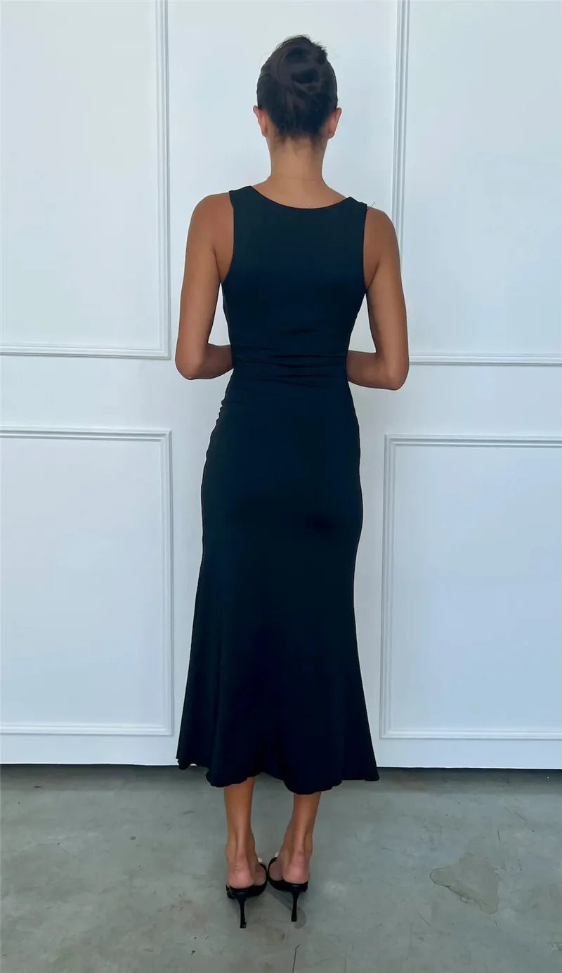 Mozision Elegant Deep V Neck Front Gold Clasp Sexy Maxi Dress For Women Black Gown Sleeveless Slim Fit Long Tank Dress Elegant