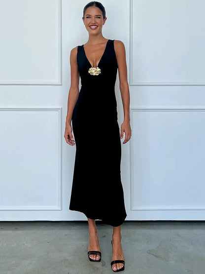 Mozision Elegant Deep V Neck Front Gold Clasp Sexy Maxi Dress For Women Black Gown Sleeveless Slim Fit Long Tank Dress Elegant